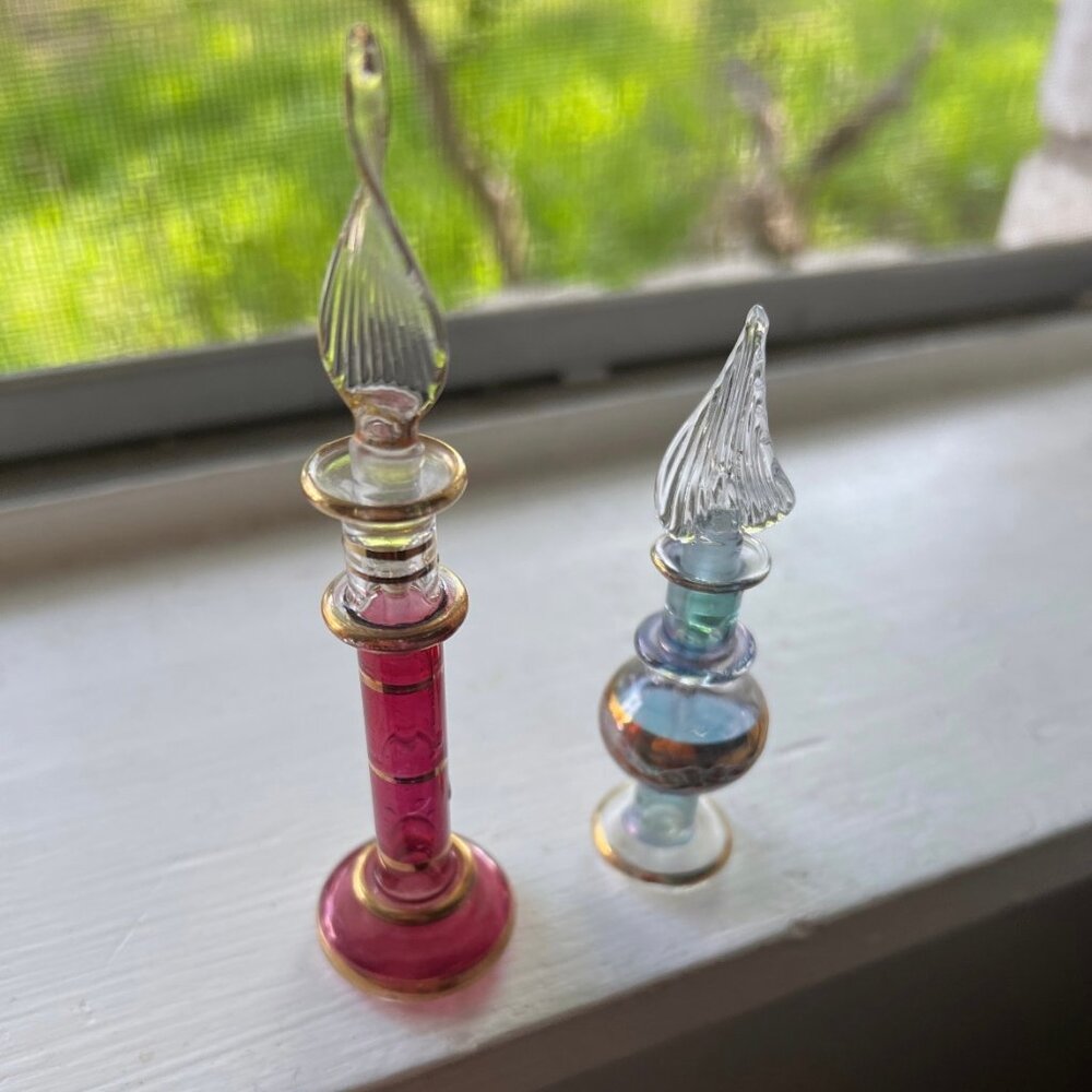 Set of 2 Perfume Bottles